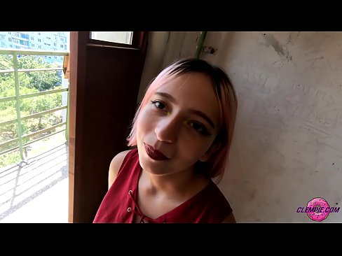 ❤️ Studint Sensual sûget in frjemdling yn 'e bûtenwrâld - Cum op syn gesicht ️❌ Seksfideo by ús fy.xsexshop.ru ❌️